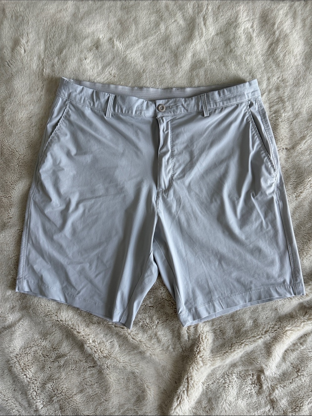 Greg Norman Collection Light Gray Flat-Front Performance Shorts